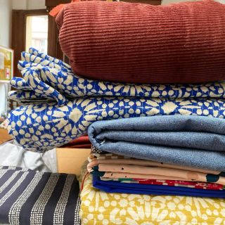 autumn sewing….#peonygarden#fabricshop#sewing#autumn#whomademycloths#slowfashion#brickandmortar